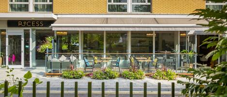 Room, 1 King Bed (View) | Terrace/patio