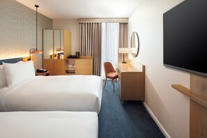 Hypo-allergenic bedding, in-room safe, desk, laptop workspace