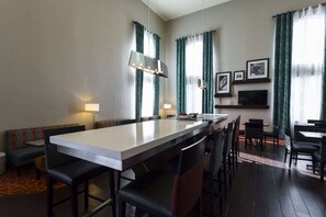 Restaurant - Hampton Inn And Suites San Jose (San Jose)