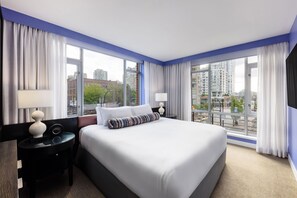 Executive Suite, 1 King Bed | Egyptian cotton sheets, premium bedding, down duvets, pillow-top beds
