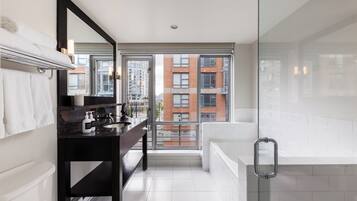 Executive Two Bedroom Suite | Bathroom | Designer toiletries, hair dryer, bathrobes, slippers
