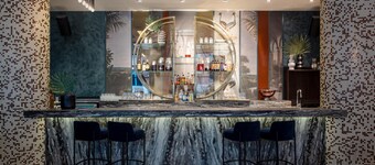 OPUS Hotel Vancouver