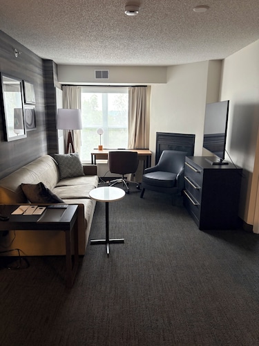 Residence Inn By Marriott Flint