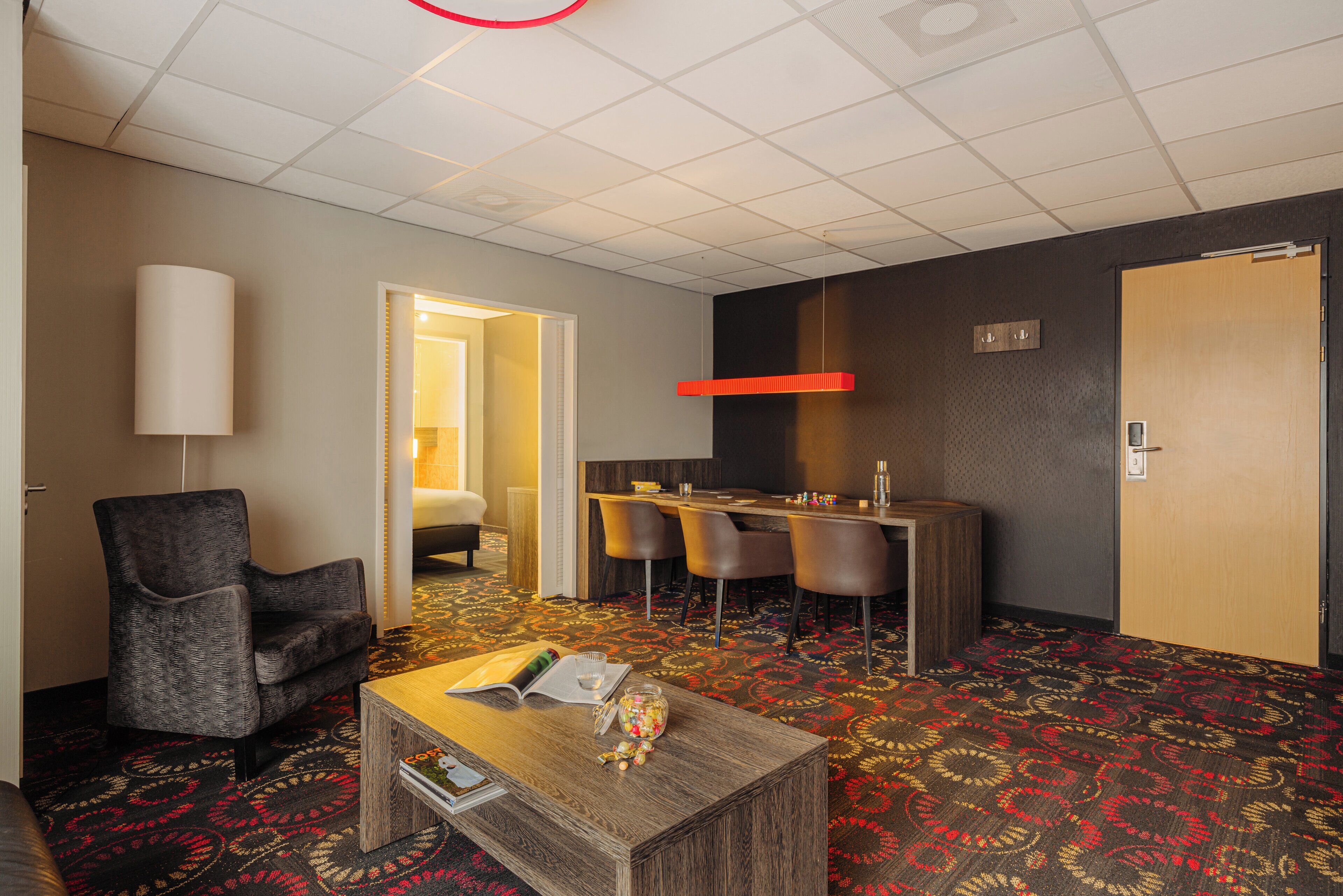 Suite, 1 Double Bed ( Extra Bed possible)