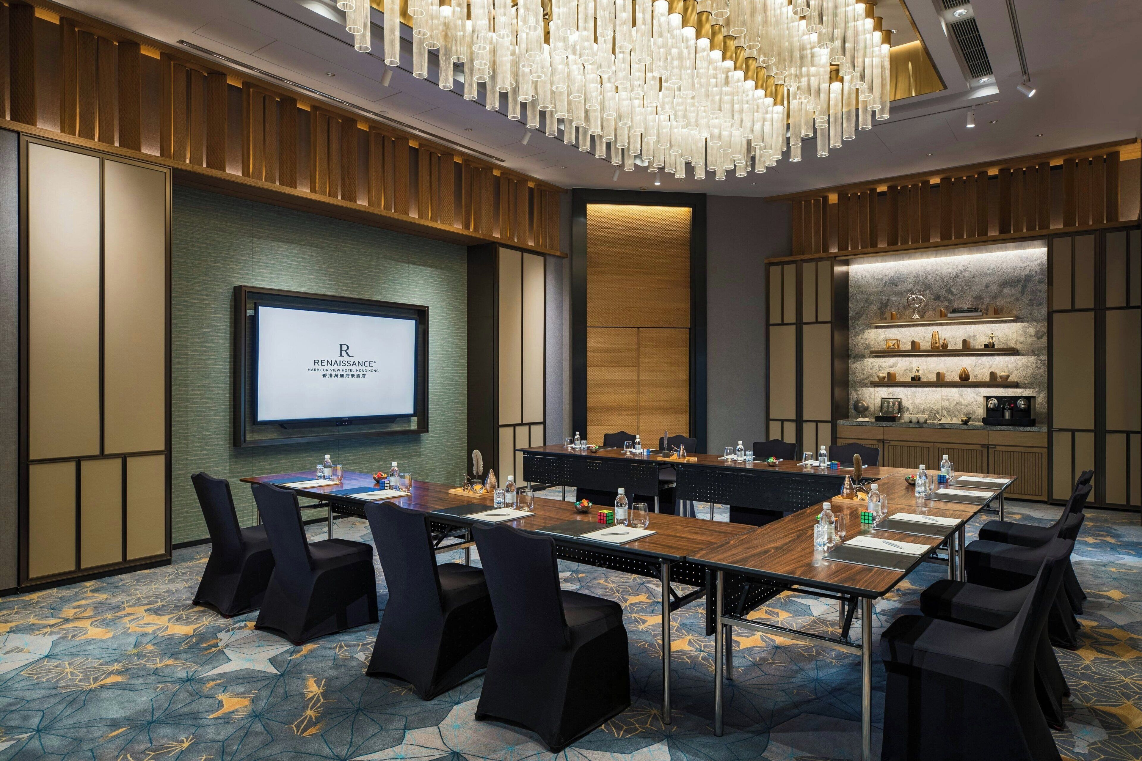 Photo - Renaissance Hong Kong Harbour View Hotel