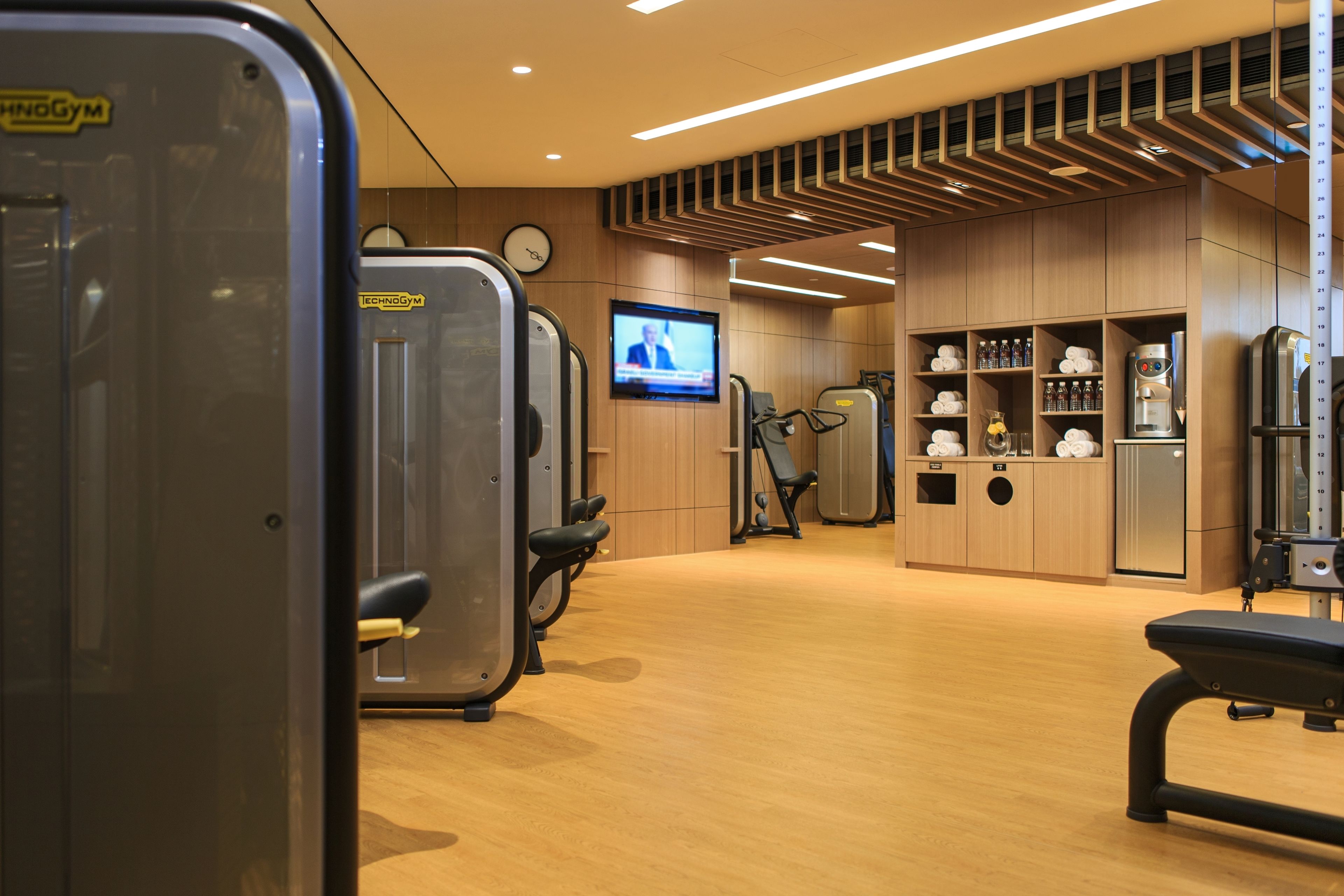 Photo - Renaissance Hong Kong Harbour View Hotel