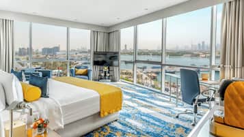 Premier Waterfront Panoramic View