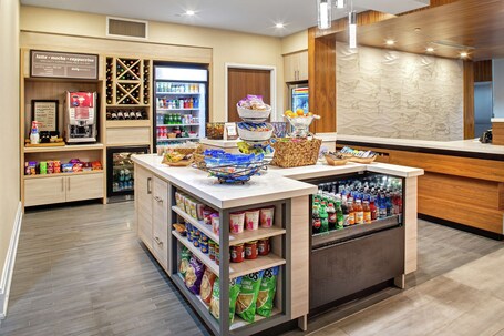 Hilton Garden Inn Toronto Oakville - Image 22