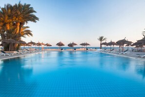 Indoor pool, 3 outdoor pools, sun loungers