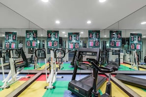 Fitness facility - Baymont by Wyndham Pella (Pella)