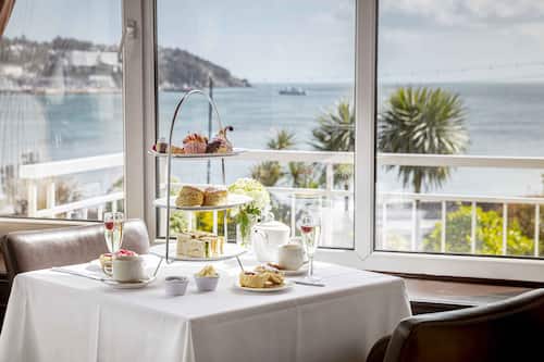 Petit déjeuner anglais servi tous les jours en supplément