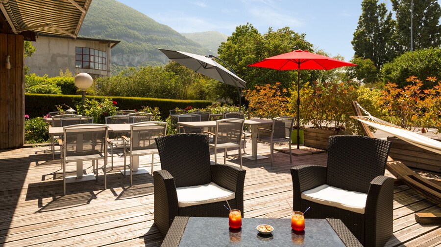 オテル ポルト ドゥ ジュネーヴ