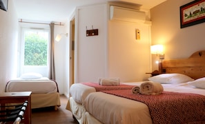 Comfort-Dreibettzimmer