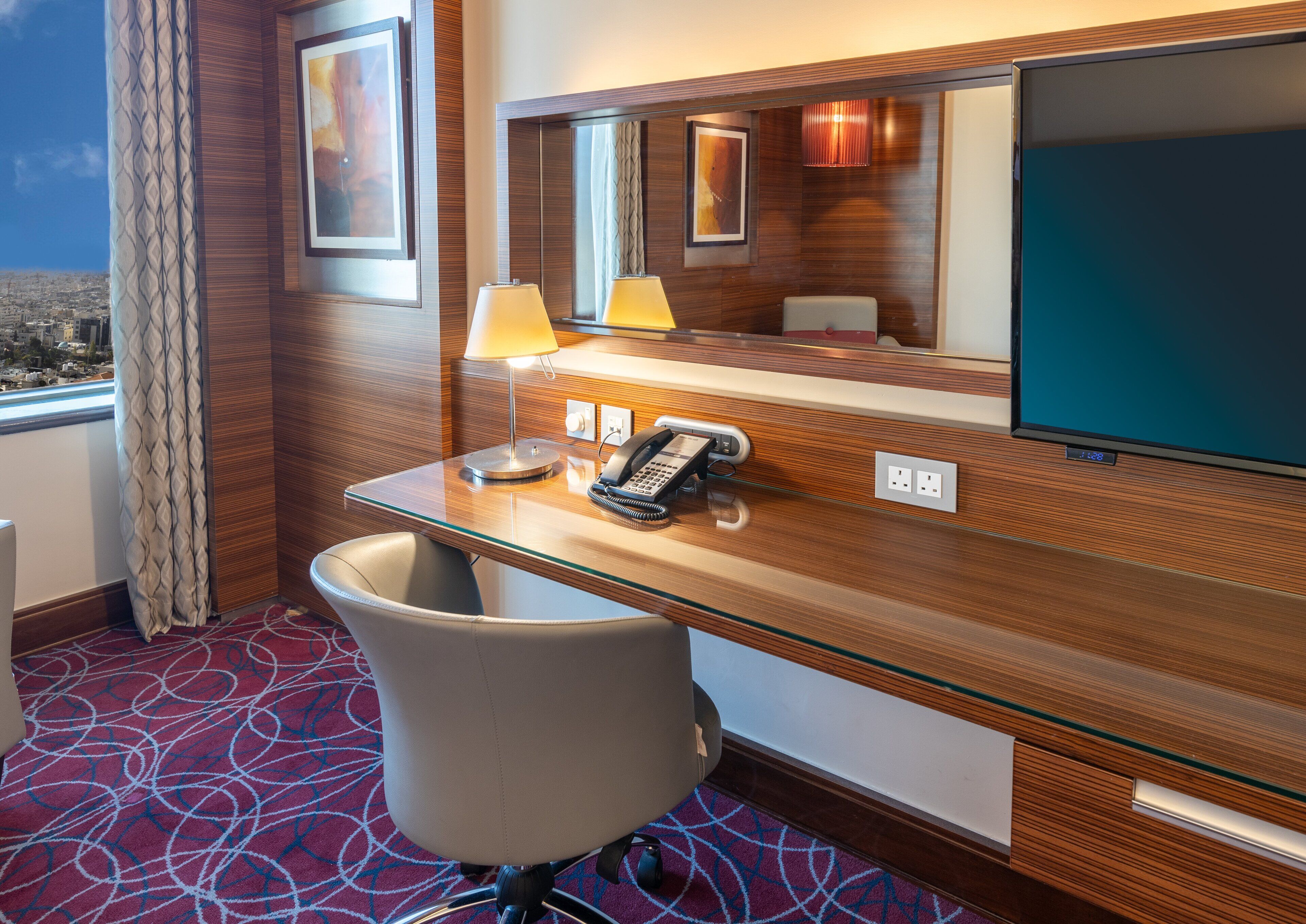 1 bedroom, minibar, in-room safe, desk