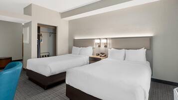 1 bedroom, premium bedding, desk, iron/ironing board