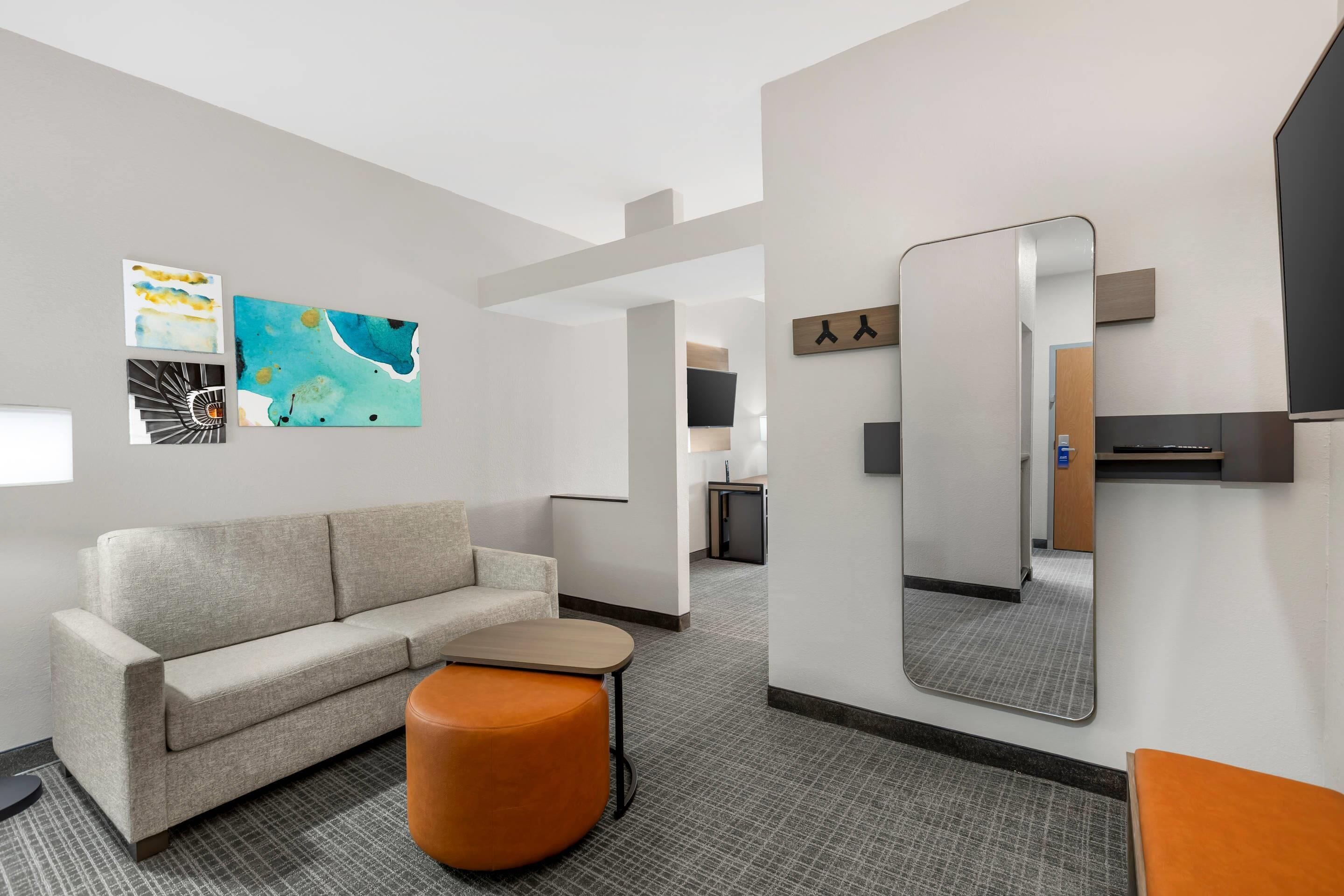 Suite, 1 King Bed, Non Smoking