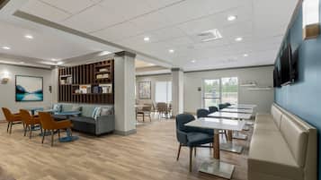 Frokostbuffé er inkludert hver dag