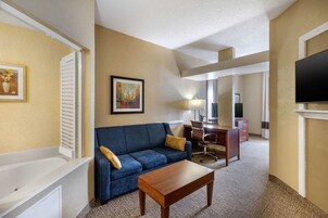 1 habitación, ropa de cama de alta calidad y escritorio 