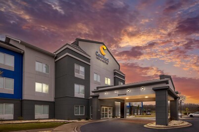 Comfort Inn & Suites Camden