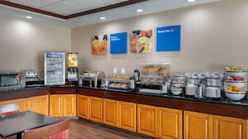 Desayuno buffet incluido todos los días