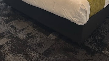 Appartement, 1 chambre | Bureau, chambres insonorisées, fer et planche à repasser, Wi-Fi gratuit