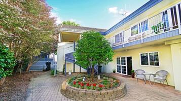 Enceinte de lâhĂ©bergement