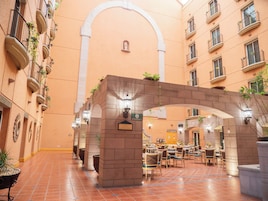 Desayuno continental incluido todos los días