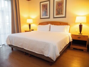 1 bedroom, down duvets, in-room safe, desk