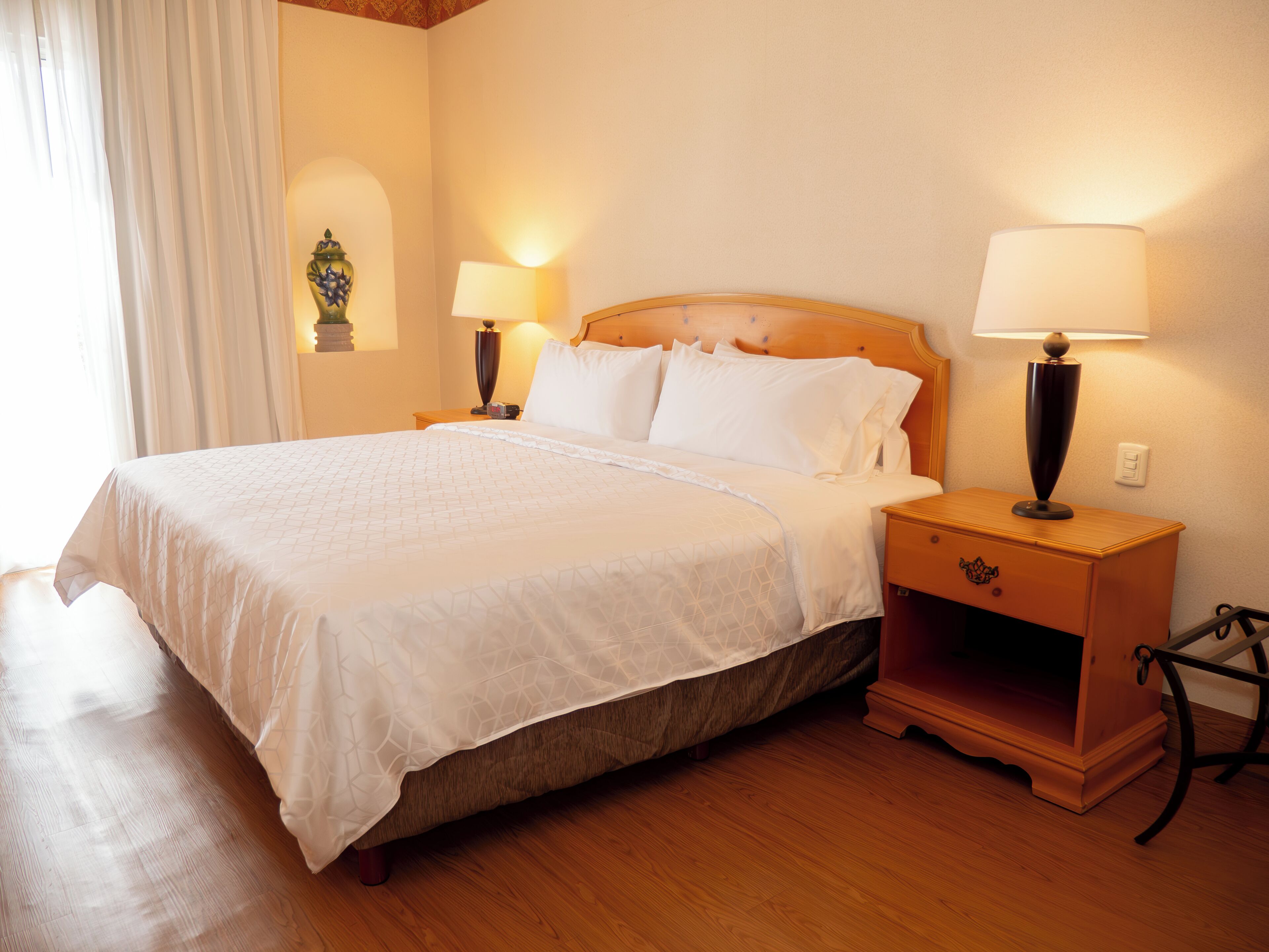 Down duvets, in-room safe, desk, iron/ironing board