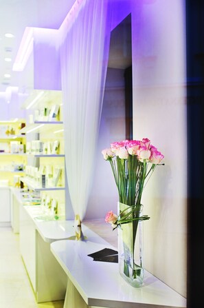 Spa reception
