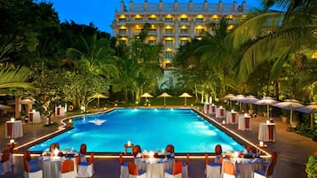 Outdoor pool, pool umbrellas, pool loungers