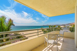 Beach/ocean view
