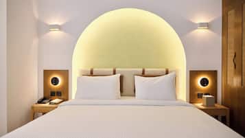 Superior Room, 1 King Bed | Frette Italian sheets, premium bedding, Select Comfort beds, minibar