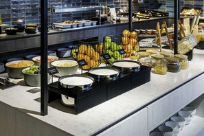 Dagelijks ontbijtbuffet (toeslag)