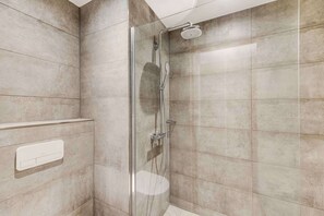 Shower, eco-friendly toiletries, hair dryer, towels