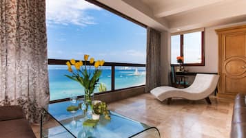 Presidential Penthouse, 4 Bedrooms, Private Pool, Ocean View