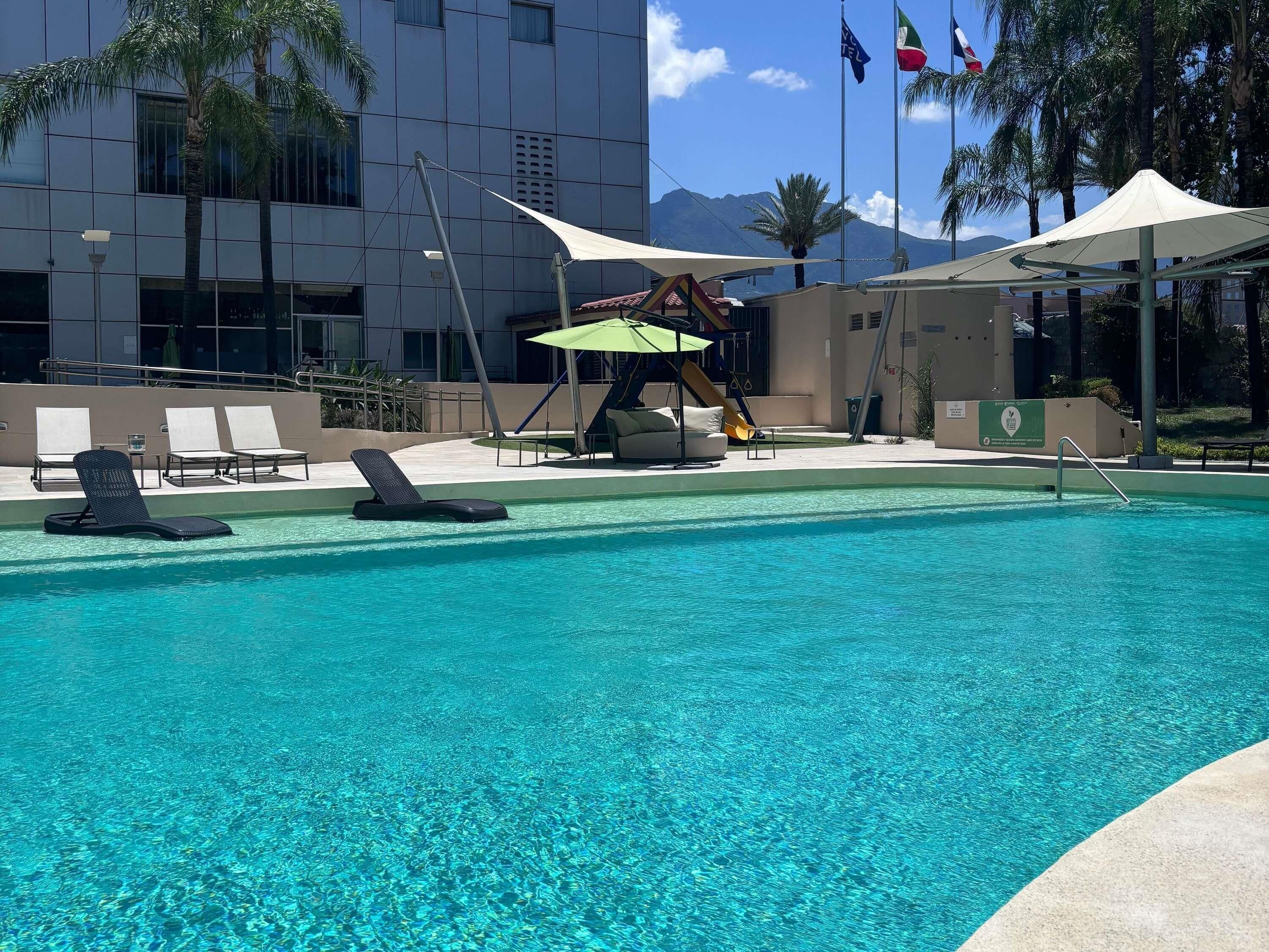 Seasonal outdoor pool