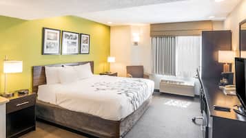 Standard Room, 1 King Bed with Sofa bed, Non Smoking | Desk, laptop workspace, blackout curtains, iron/ironing board