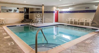 Sleep Inn & Suites Niantic