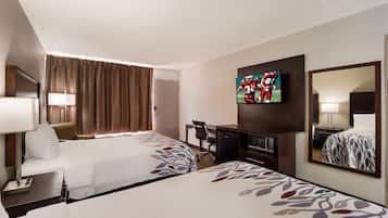Habitación Deluxe, 2 camas dobles (Smoke Free) | Escritorio, tabla de planchar con plancha, cunas gratuitas y wifi gratis