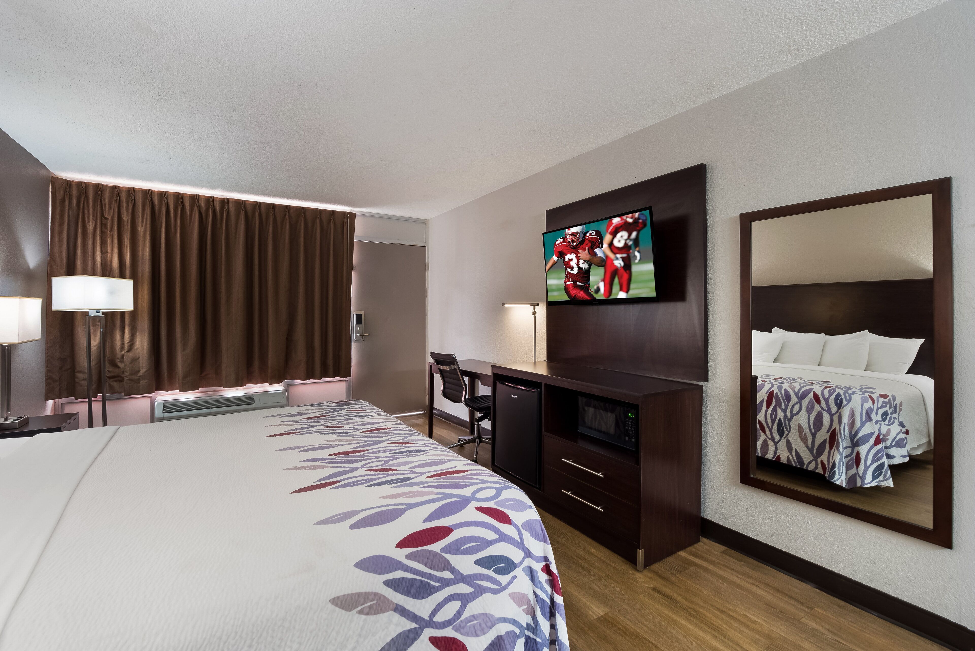 superior room, 1 king bed (smoke free) | desk, iron/ironing board, free cots/infant beds, free wifi