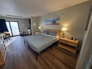 Standard Room, 1 King Bed, Kitchenette, Oceanfront | In-room safe, individually decorated, individually furnished