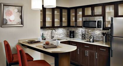Staybridge Suites Tysons - McLean by IHG