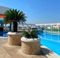 Útilaug, sólstólar