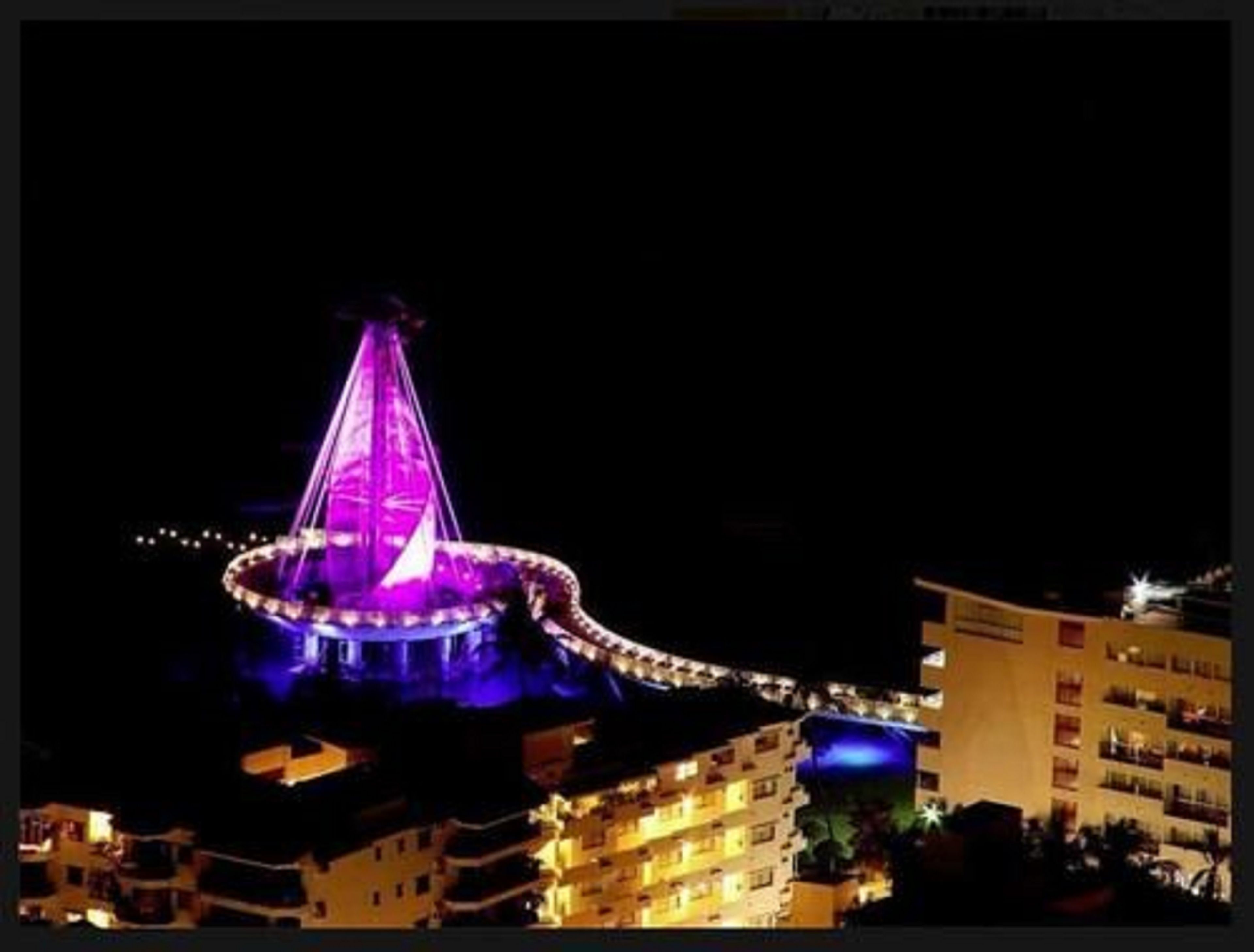 Photo - Emperador Vallarta Beachfront Hotel and Suites