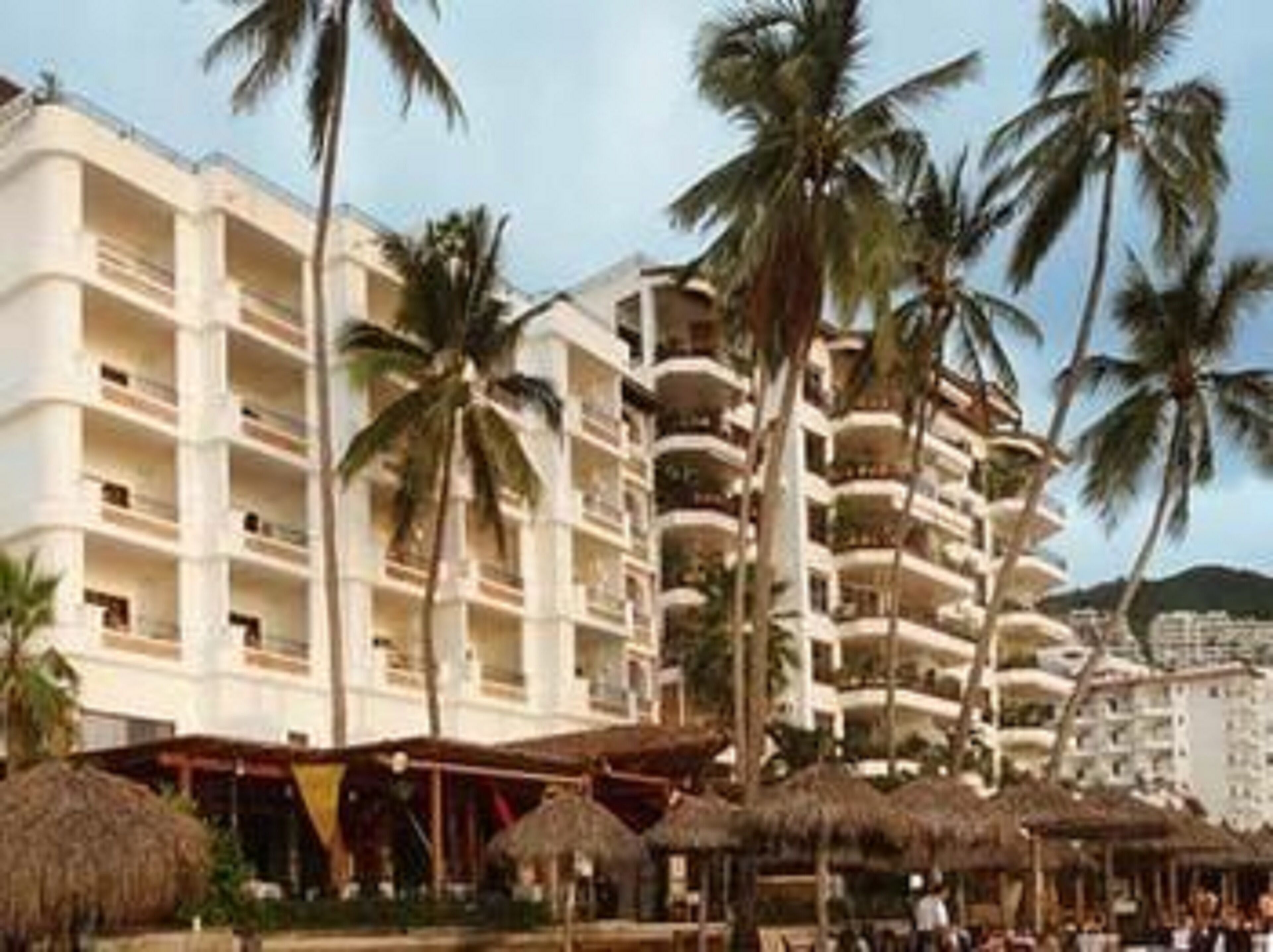 Photo - Emperador Vallarta Beachfront Hotel and Suites