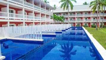 Superior Room (Premium Level | Swim Up) | Room amenity