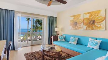 Premium Suite, Oceanfront (Level) | Pillowtop beds, minibar, in-room safe, desk
