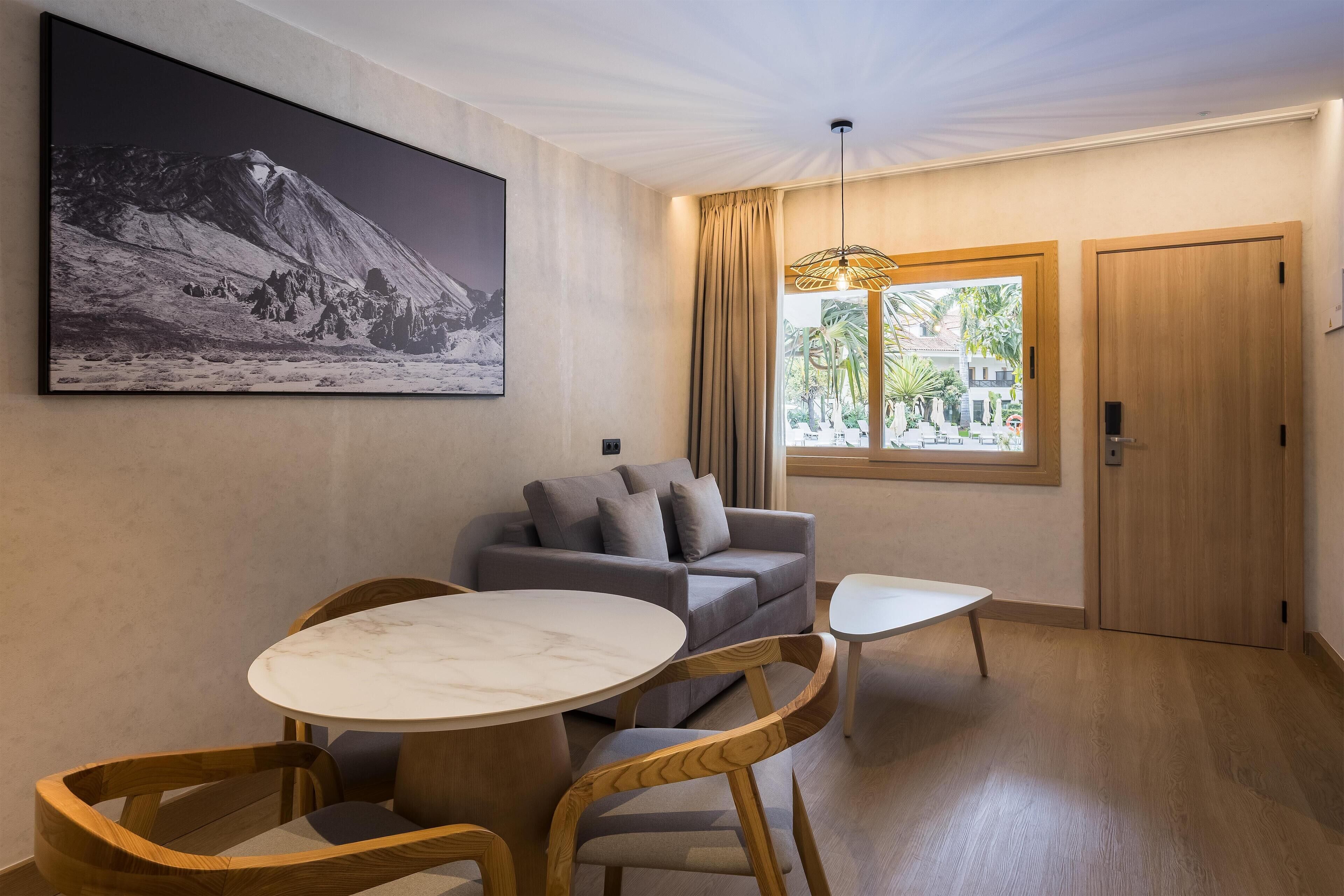 Photo - Radisson Resort & Residences Tenerife - Adults Only