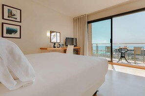 Minibar, in-room safe, desk, blackout curtains
